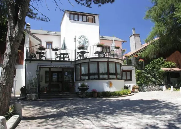 LH Albergo Il Paradiso